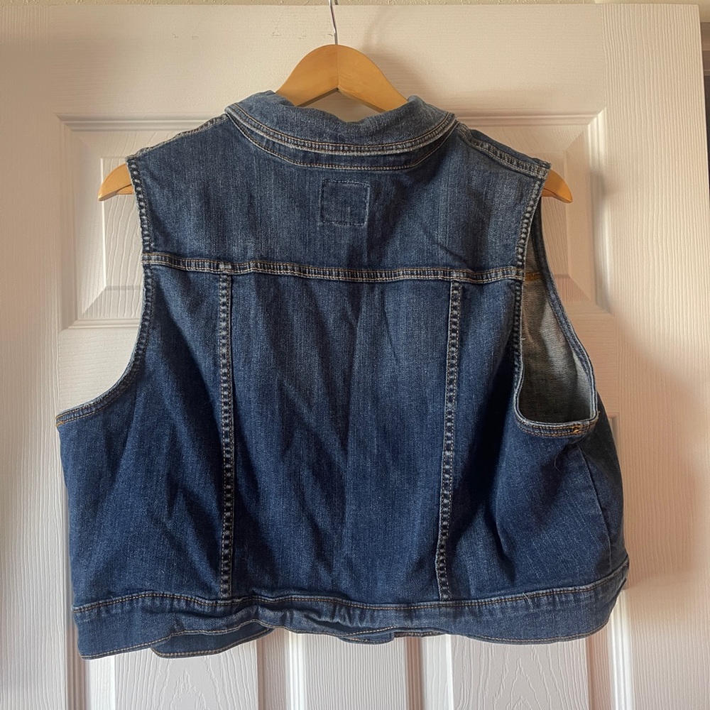 Torrid Denim Vest - Picture 3 of 5